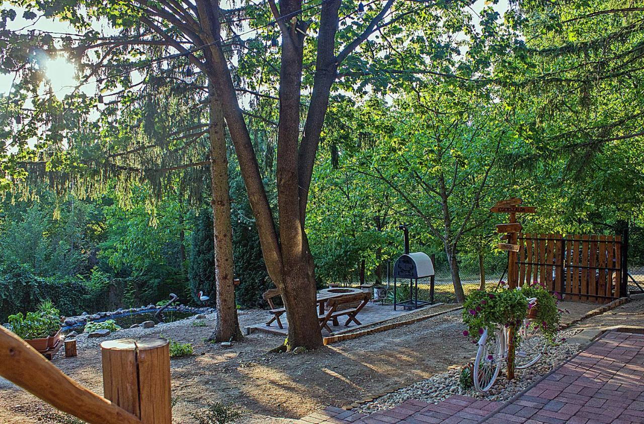 Cityside Cottage Eger Exterior foto